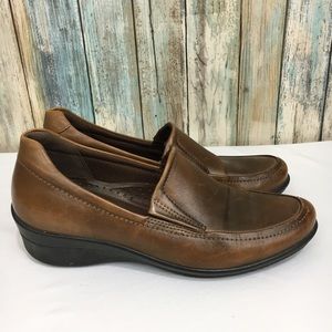 Ecco Leather Slip On Loafer Shock Point Shoes